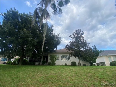 Welcome to your dream home in one of Summerfield's most on Stonecrest Golf and Club Club in Florida - for sale on GolfHomes.com, golf home, golf lot