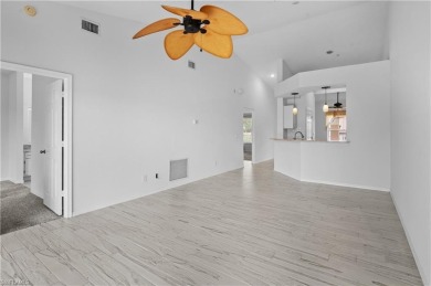 Light and Bright 2BR/2BA condo with Garage and Extra Storage in on Spanish Wells Golf and Country Club in Florida - for sale on GolfHomes.com, golf home, golf lot