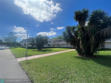 GREAT ***INVESTMENT PROPERTY***! TENANT CURRENTLY IN PLACE on Hillsboro Pines Golf in Florida - for sale on GolfHomes.com, golf home, golf lot