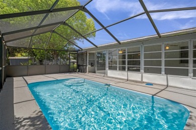 Under contract-accepting backup offers. Welcome to your dream on Oak Hills Country Club in Florida - for sale on GolfHomes.com, golf home, golf lot