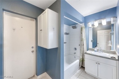 SW Cape Coral Home with room for everyone 4 Bedrooms 2 Full on Palmetto-Pine Country Club in Florida - for sale on GolfHomes.com, golf home, golf lot