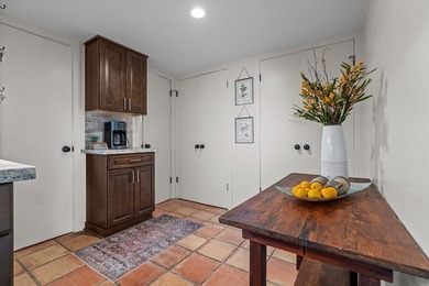 BEAUTIFUL MID-CENTURY HOME LOCATED NEAR THE FAIRWAY IN RAYBURN! on Rayburn Country Club in Texas - for sale on GolfHomes.com, golf home, golf lot