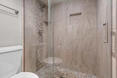 BEAUTIFUL MID-CENTURY HOME LOCATED NEAR THE FAIRWAY IN RAYBURN! on Rayburn Country Club in Texas - for sale on GolfHomes.com, golf home, golf lot