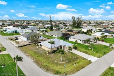 SW Cape Coral Home with room for everyone 4 Bedrooms 2 Full on Palmetto-Pine Country Club in Florida - for sale on GolfHomes.com, golf home, golf lot