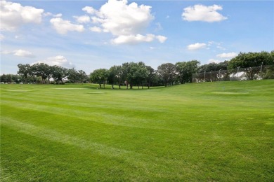 Golf course townhome. Fantastic find in Eden Prairie! 3 Bedrooms on Bent Creek Golf Club in Minnesota - for sale on GolfHomes.com, golf home, golf lot