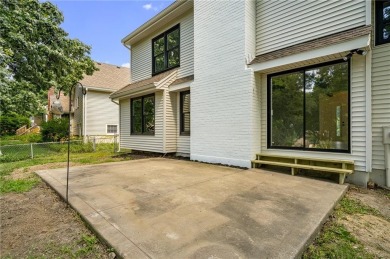 Looking for a better-than-brand-new home? This fully remodeled on National Golf Club of Kansas City in Missouri - for sale on GolfHomes.com, golf home, golf lot