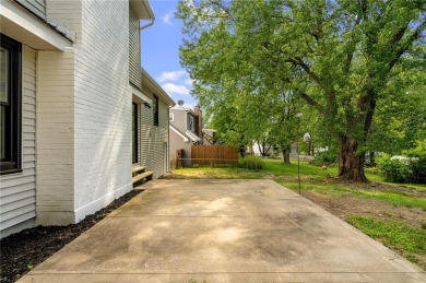 Looking for a better-than-brand-new home? This fully remodeled on National Golf Club of Kansas City in Missouri - for sale on GolfHomes.com, golf home, golf lot