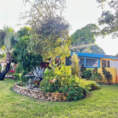 Kitchen, bathroom, floors & ceilings have been tastefully on Fort Lauderdale Country Club in Florida - for sale on GolfHomes.com, golf home, golf lot