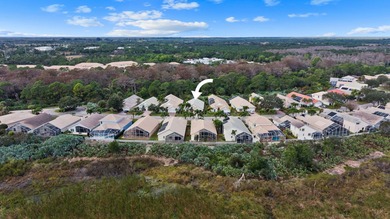 *MOTIVATED SELLER* Live the Florida lifestyle in this inviting on Hobe Sound Golf Club in Florida - for sale on GolfHomes.com, golf home, golf lot