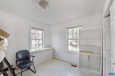 Main-Level Living Near Beach 3 at Lake Monticello! Enjoy easy on Lake Monticello Golf Course in Virginia - for sale on GolfHomes.com, golf home, golf lot