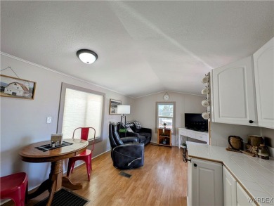 Spacious 1 bedroom 1 bath home. Newly renovated with new paint on Riverview Golf Course in Arizona - for sale on GolfHomes.com, golf home, golf lot