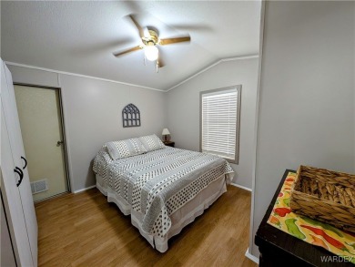 Spacious 1 bedroom 1 bath home. Newly renovated with new paint on Riverview Golf Course in Arizona - for sale on GolfHomes.com, golf home, golf lot