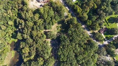 Cul-de-sac lot for sale in Riverbend, Sumter County's Finest on Livingston Country Club in Alabama - for sale on GolfHomes.com, golf home, golf lot