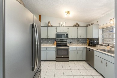 Here is the Villa you have been looking for!  This is an end on On Top of the World Golf Course in Florida - for sale on GolfHomes.com, golf home, golf lot