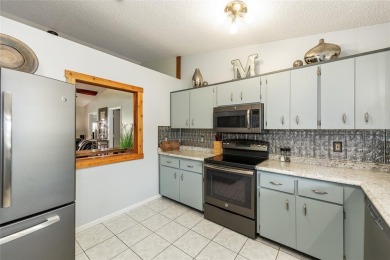 Here is the Villa you have been looking for!  This is an end on On Top of the World Golf Course in Florida - for sale on GolfHomes.com, golf home, golf lot