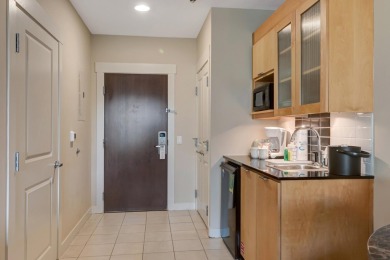 Discover the ideal blend of comfort and convenience with this on Sandestin Golf and Beach Resort - Raven in Florida - for sale on GolfHomes.com, golf home, golf lot