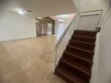 Well located 2 story townhome. Best option if you want to invest on Jim McLean Signature Course in Florida - for sale on GolfHomes.com, golf home, golf lot