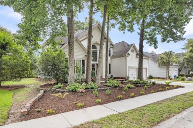 Welcome to this beautifully appointed 5-bedroom, 3.5-bathroom on Charleston National Golf Club in South Carolina - for sale on GolfHomes.com, golf home, golf lot