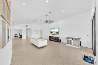 Welcome to 10255 Sunset Bend Drive, Boca Raton, FL 33428 -- on Boca Woods Country Club in Florida - for sale on GolfHomes.com, golf home, golf lot