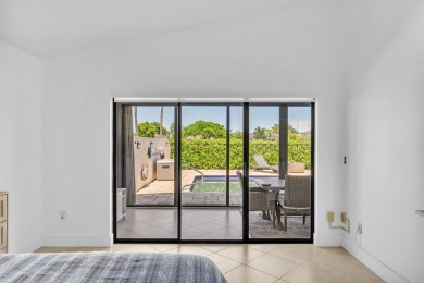 Welcome to 10255 Sunset Bend Drive, Boca Raton, FL 33428 -- on Boca Woods Country Club in Florida - for sale on GolfHomes.com, golf home, golf lot