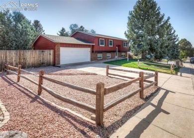 Meticulously maintained ONE OWNER 4 beds, 2 baths, plus an on World Golf and Sand Creek Golf Course in Colorado - for sale on GolfHomes.com, golf home, golf lot