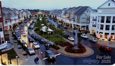 Highly sought after walkable Birkdale Village! Fun walk to on Birkdale Golf Club in North Carolina - for sale on GolfHomes.com, golf home, golf lot