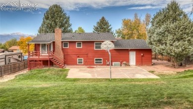 Meticulously maintained ONE OWNER 4 beds, 2 baths, plus an on World Golf and Sand Creek Golf Course in Colorado - for sale on GolfHomes.com, golf home, golf lot