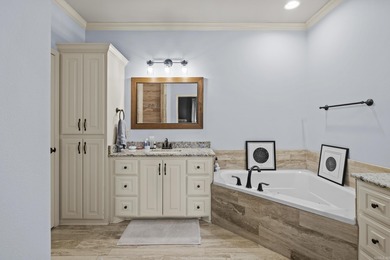 Beautifully updated home located on a rare double lot in on  in Arkansas - for sale on GolfHomes.com, golf home, golf lot