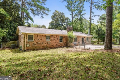 Charming 3BR/2BA Brick Ranch in Prime Peachtree City Location! on Canongate At Flat Creek Club in Georgia - for sale on GolfHomes.com, golf home, golf lot