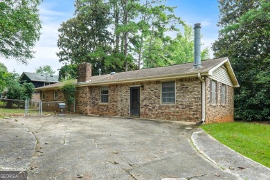 Charming 3BR/2BA Brick Ranch in Prime Peachtree City Location! on Canongate At Flat Creek Club in Georgia - for sale on GolfHomes.com, golf home, golf lot