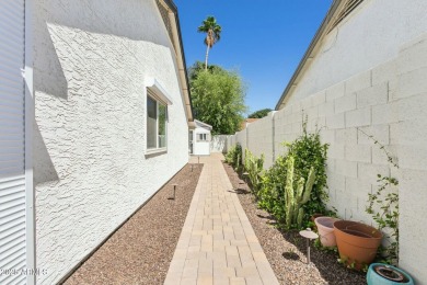 Live where everyone wants to be, in the sought-after 85254 zip on Kierland Golf Club in Arizona - for sale on GolfHomes.com, golf home, golf lot