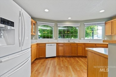 SINGLE LEVEL CHARMER situated within a highly desirable central on Centennial Golf Course in Idaho - for sale on GolfHomes.com, golf home, golf lot