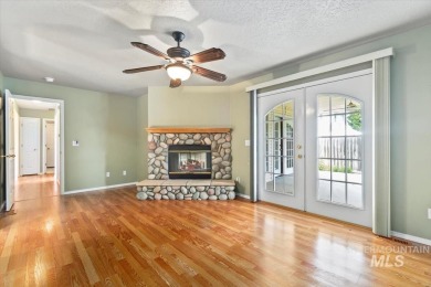 SINGLE LEVEL CHARMER situated within a highly desirable central on Centennial Golf Course in Idaho - for sale on GolfHomes.com, golf home, golf lot