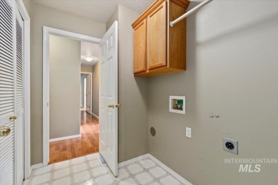 SINGLE LEVEL CHARMER situated within a highly desirable central on Centennial Golf Course in Idaho - for sale on GolfHomes.com, golf home, golf lot