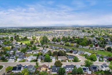 SINGLE LEVEL CHARMER situated within a highly desirable central on Centennial Golf Course in Idaho - for sale on GolfHomes.com, golf home, golf lot