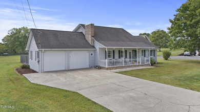 This beautifully maintained home with a gorgeous in ground pool on Silver Lake Golf Course in Tennessee - for sale on GolfHomes.com, golf home, golf lot