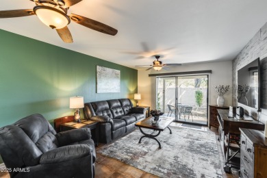 Remodeled townhome in Westbrook Village! 2 beds, 2 baths with on Westbrook Village Golf Club in Arizona - for sale on GolfHomes.com, golf home, golf lot