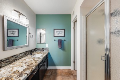 Remodeled townhome in Westbrook Village! 2 beds, 2 baths with on Westbrook Village Golf Club in Arizona - for sale on GolfHomes.com, golf home, golf lot
