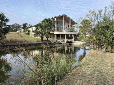 Welcome to the pinnacle of luxury living on Applehead Island in on Apple Rock Golf Course - Horseshoe Bay in Texas - for sale on GolfHomes.com, golf home, golf lot