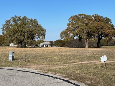 Great cul-de-sac location located at Lighthouse Golf Course.Pine on Packsaddle Country Club in Texas - for sale on GolfHomes.com, golf home, golf lot