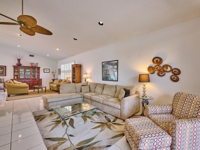 Welcome to this beautifully maintained 3-bedroom, 2.5-bathroom on Wycliffe Golf and Country Club in Florida - for sale on GolfHomes.com, golf home, golf lot