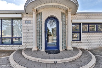 Custom California Continental 4/5.2/3 plus basement located in on LakeRidge Country Club in Texas - for sale on GolfHomes.com, golf home, golf lot