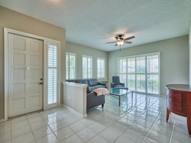 Perfect entry level unit with Silver Membership available! on Wycliffe Golf and Country Club in Florida - for sale on GolfHomes.com, golf home, golf lot