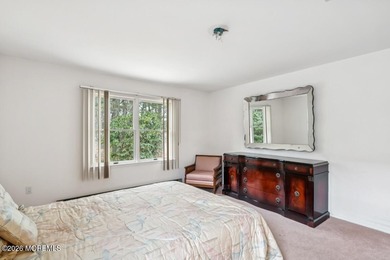 This Hawthorne Model features 1691 Sq. ft. of living space on Lions Head Country Club in New Jersey - for sale on GolfHomes.com, golf home, golf lot