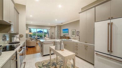 A masterful renovation breathes new life into this redesigned on Lakewood Ranch Golf and Country Club in Florida - for sale on GolfHomes.com, golf home, golf lot