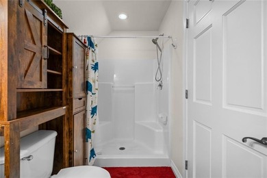 Discover the perfect mix of comfort, space, and country charm in on Fayetteville Country Club in Arkansas - for sale on GolfHomes.com, golf home, golf lot