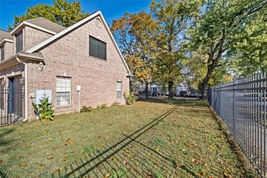 Discover the perfect mix of comfort, space, and country charm in on Fayetteville Country Club in Arkansas - for sale on GolfHomes.com, golf home, golf lot