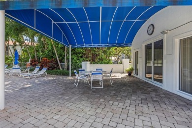 Amazing 3B/2B condo in the gated community of Vizcaya! Enjoy on Oaks Country Club in Florida - for sale on GolfHomes.com, golf home, golf lot