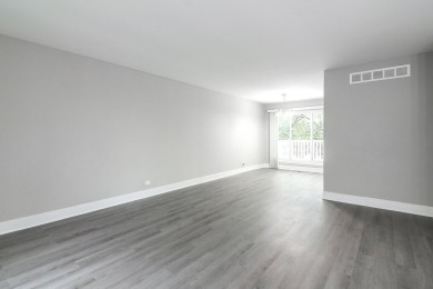 Beautifully Updated 3-Bed, 2-Bath Raised Ranch on Quiet on Poplar Creek Country Club in Illinois - for sale on GolfHomes.com, golf home, golf lot