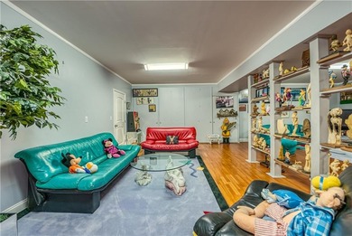 Discover sophistication and comfort in this striking home on Harrison Country Club in Arkansas - for sale on GolfHomes.com, golf home, golf lot